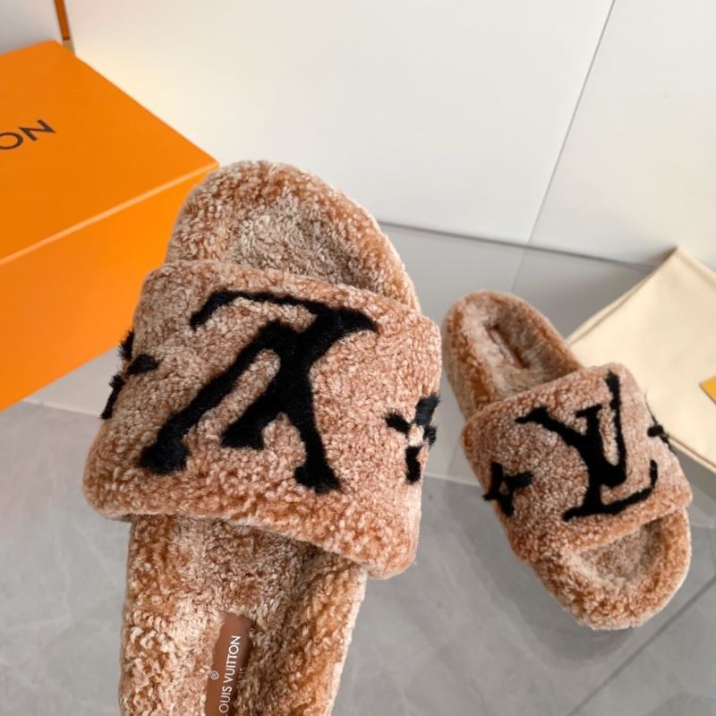 Louis Vuitton Slippers